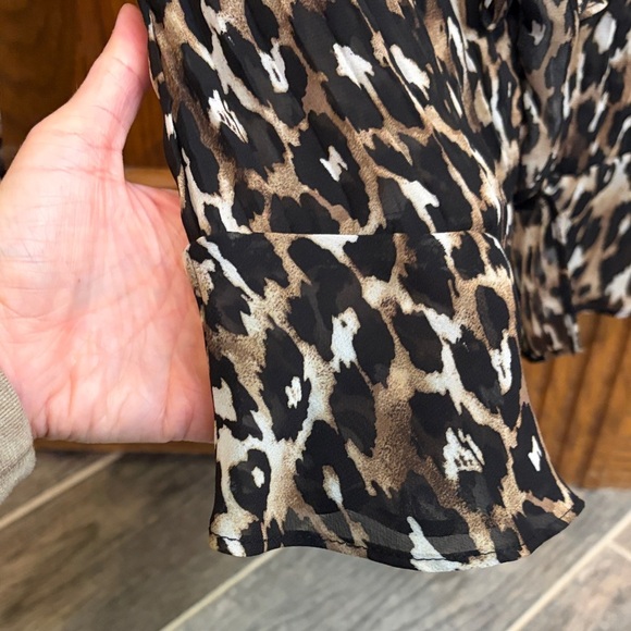 Style & Co. Leopard Print Ruffle Front Blouse 2P edgy boho chic textured - Picture 6 of 7